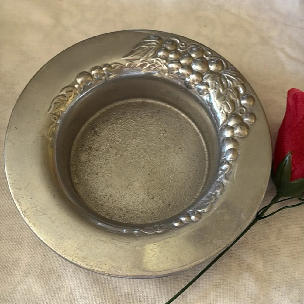 🍷 WILTON; Vintage Pewter Armetale Wine Garden Path Grapevine Bottle/Other Holder